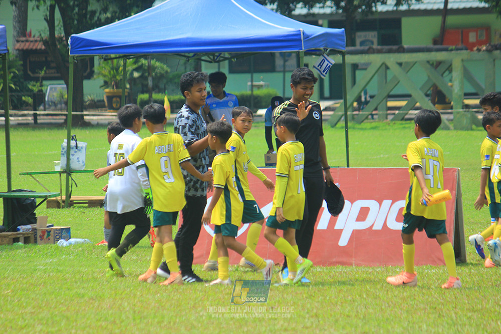 ijl u11 190426 asia football school vs maesa pararaider white
