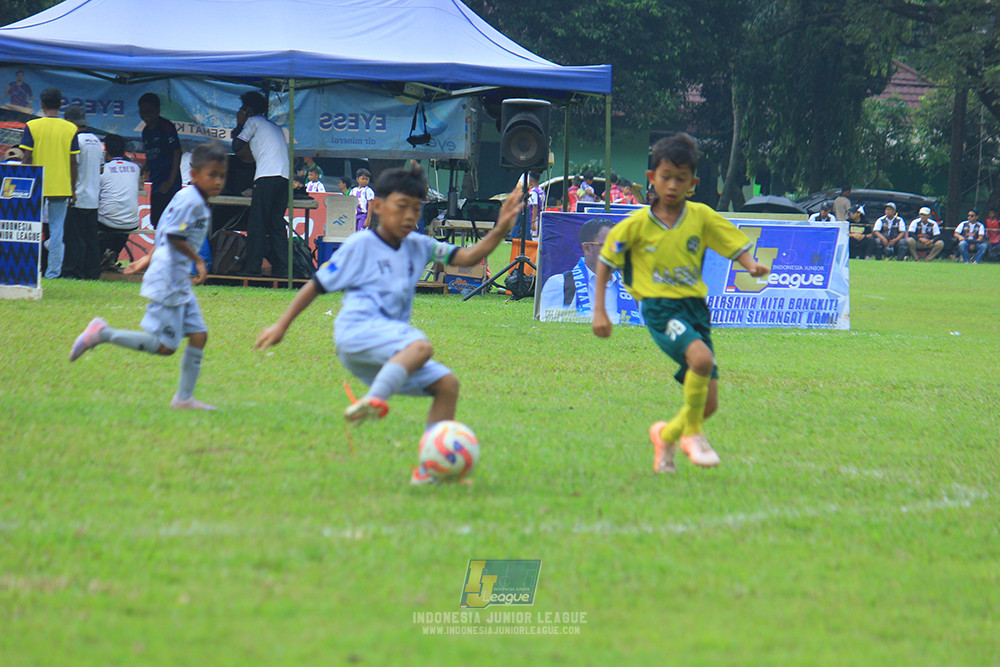 ijl u11 190426 asia football school vs maesa pararaider white