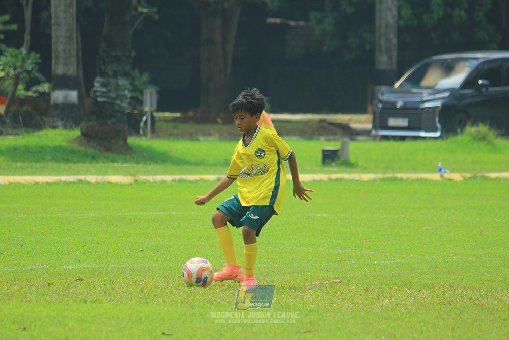 ijl u11 190426 asia football school vs maesa pararaider white