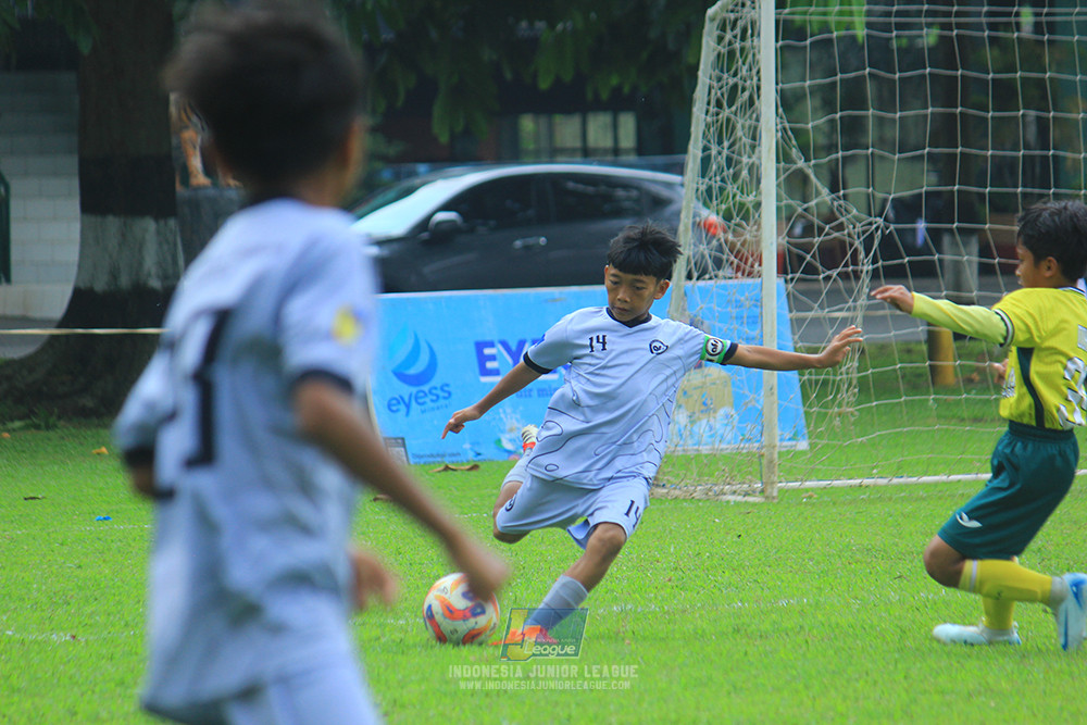ijl u11 190426 asia football school vs maesa pararaider white