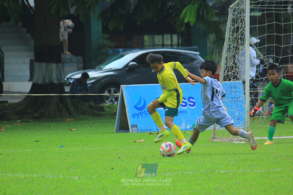 ijl u11 190426 asia football school vs maesa pararaider white