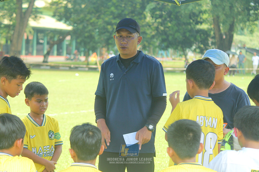 ijl u11 190426 asia football school vs maesa pararaider white