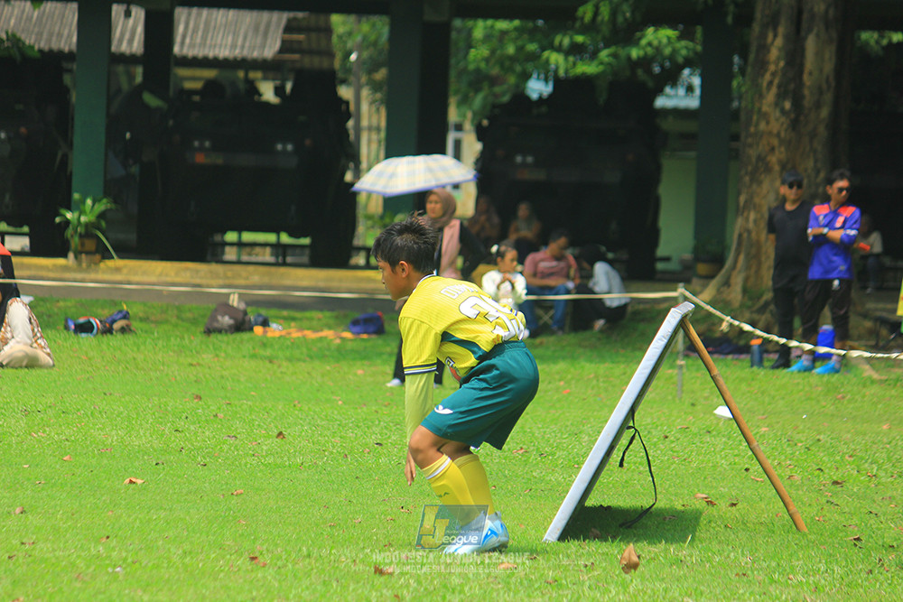 ijl u11 190426 asia football school vs maesa pararaider white