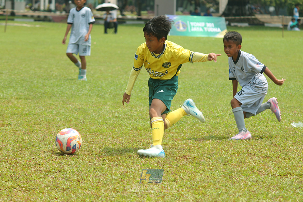 ijl u11 190426 asia football school vs maesa pararaider white