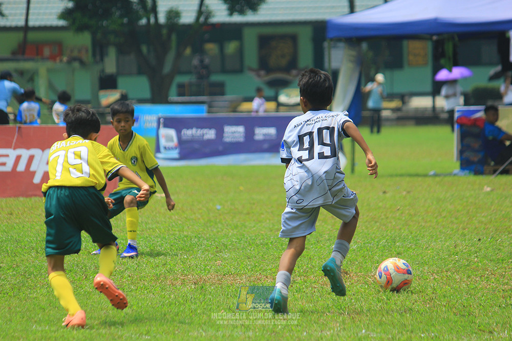 ijl u11 190426 asia football school vs maesa pararaider white
