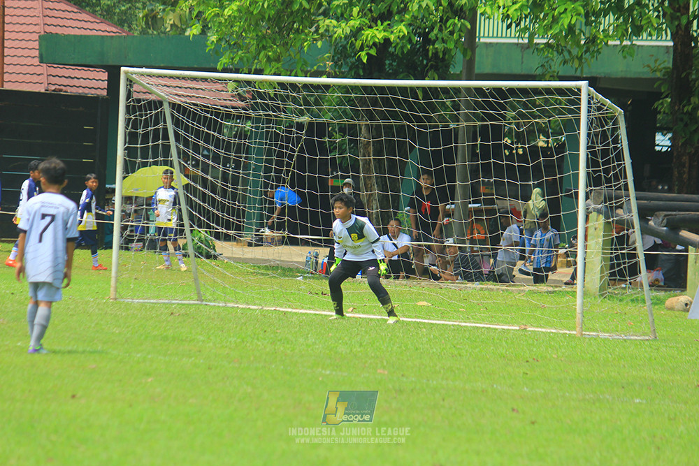 ijl u11 190426 asia football school vs maesa pararaider white