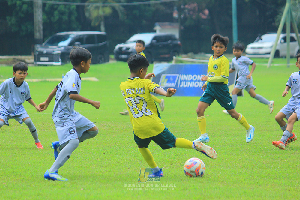 ijl u11 190426 asia football school vs maesa pararaider white
