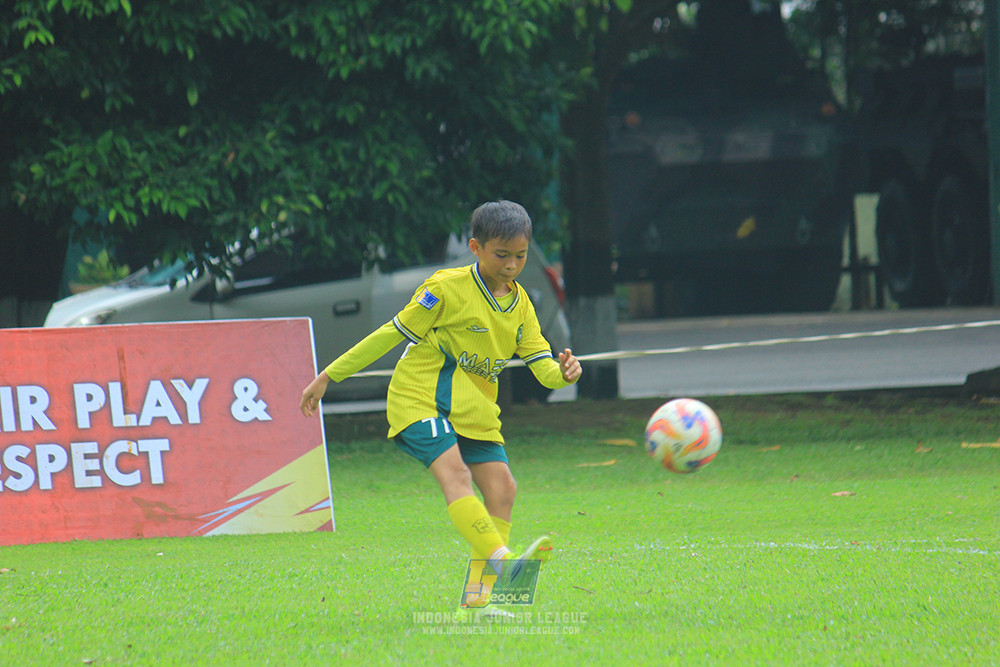 ijl u11 190426 asia football school vs maesa pararaider white