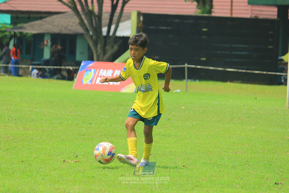 ijl u11 190426 asia football school vs maesa pararaider white
