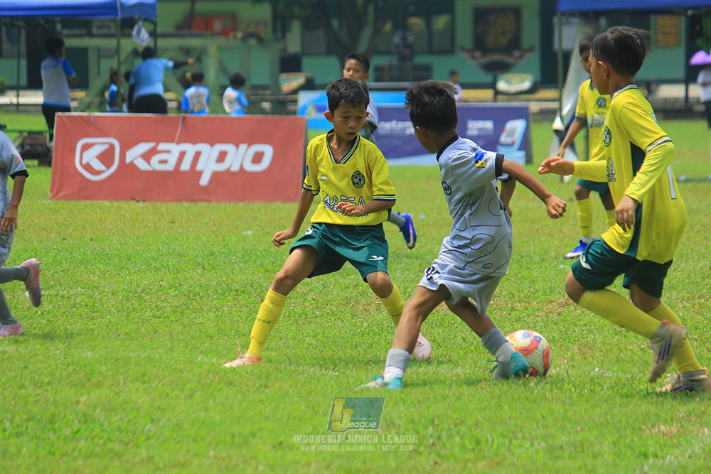 ijl u11 190426 asia football school vs maesa pararaider white