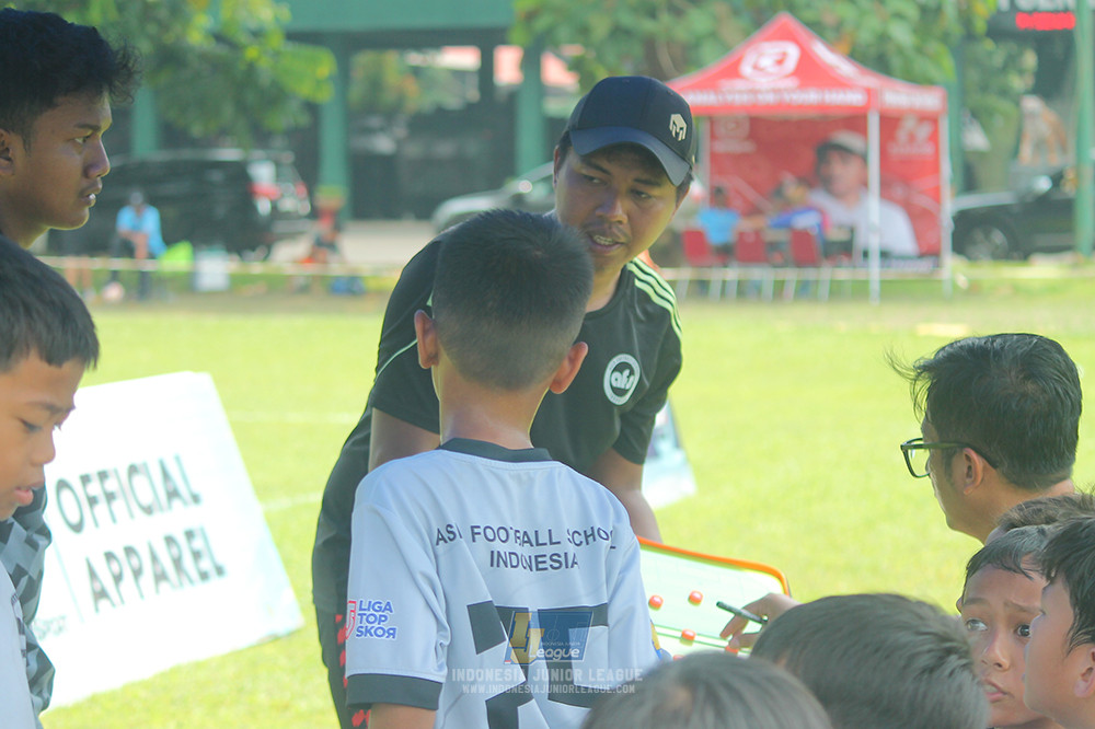 ijl u11 190426 asia football school vs maesa pararaider white
