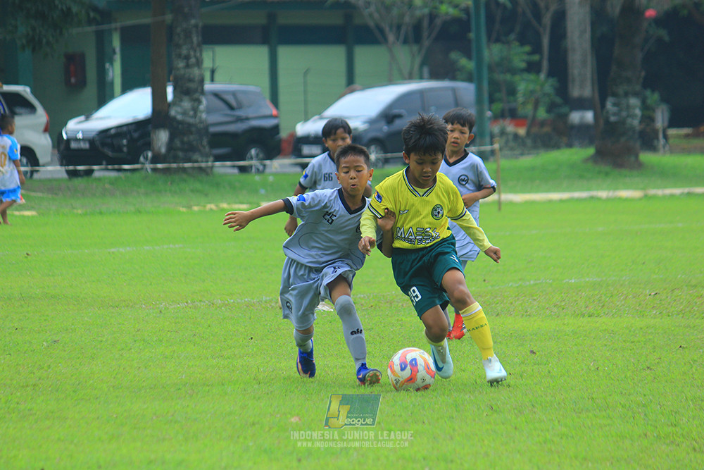 ijl u11 190426 asia football school vs maesa pararaider white