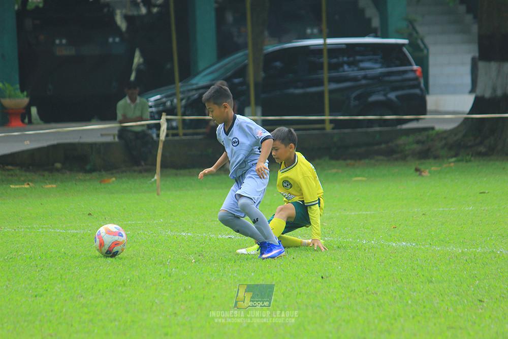 ijl u11 190426 asia football school vs maesa pararaider white