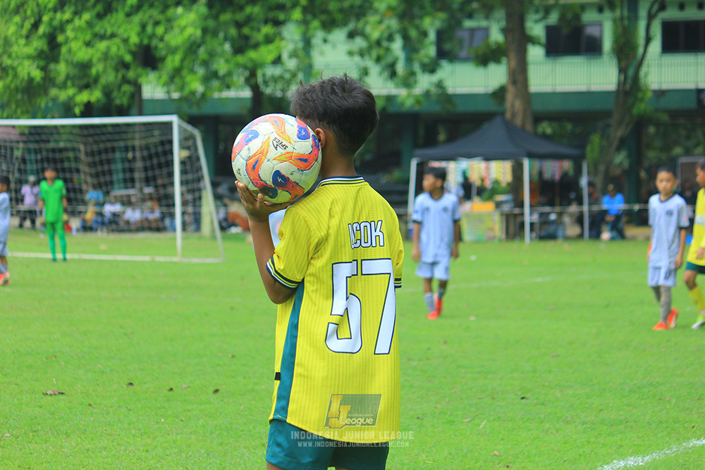 ijl u11 190426 asia football school vs maesa pararaider white