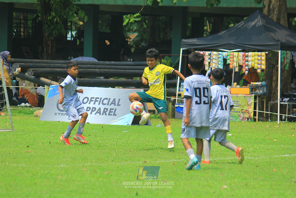 ijl u11 190426 asia football school vs maesa pararaider white