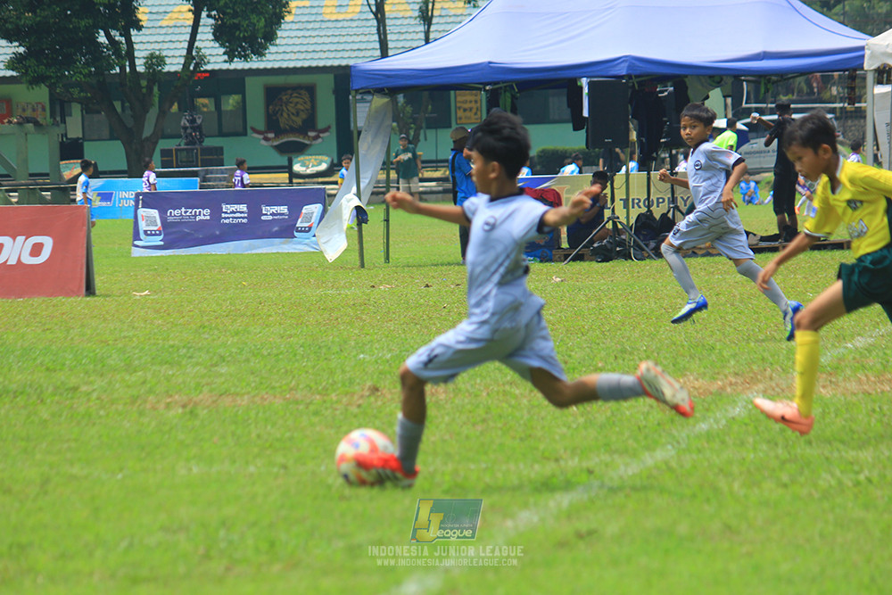 ijl u11 190426 asia football school vs maesa pararaider white