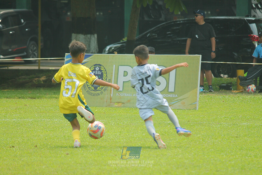 ijl u11 190426 asia football school vs maesa pararaider white