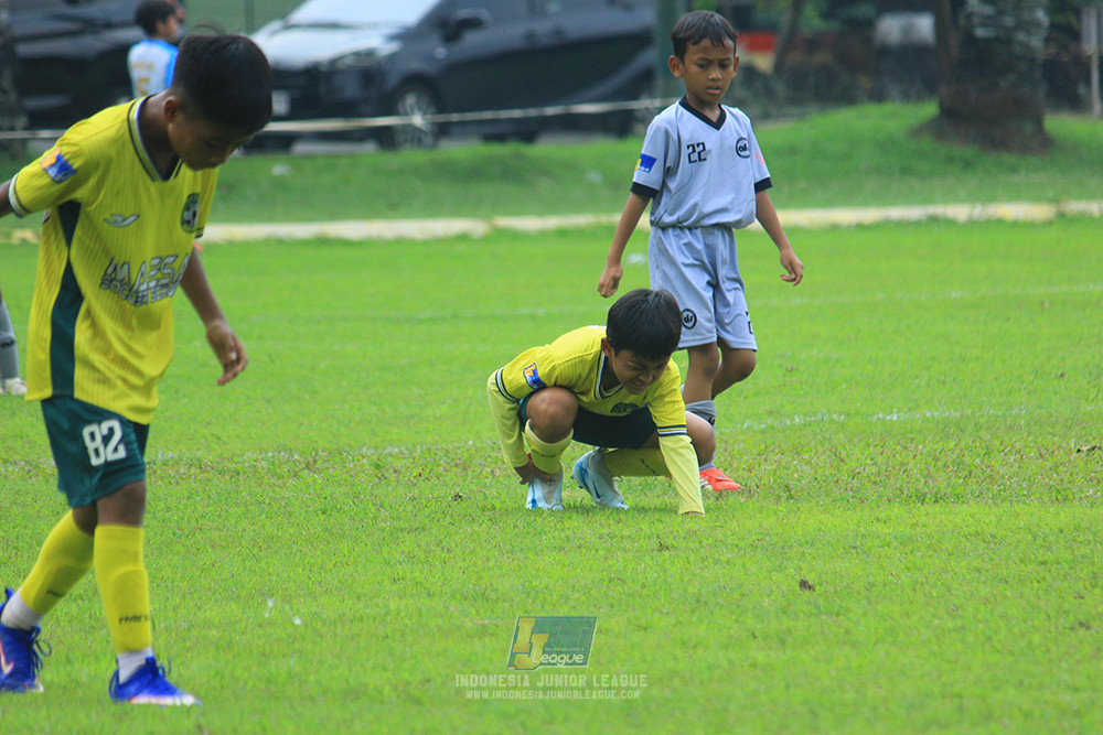 ijl u11 190426 asia football school vs maesa pararaider white