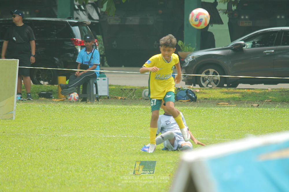 ijl u11 190426 asia football school vs maesa pararaider white