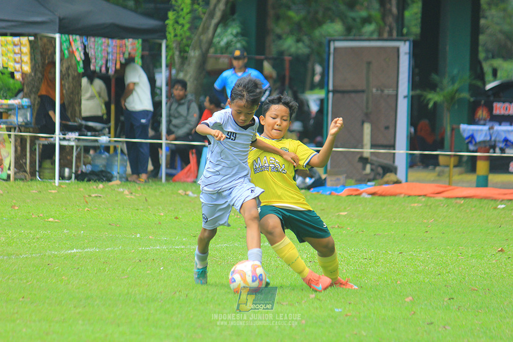 ijl u11 190426 asia football school vs maesa pararaider white
