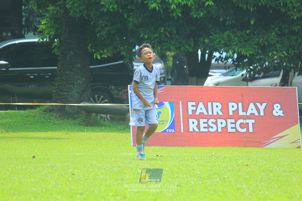 ijl u11 190426 asia football school vs maesa pararaider white