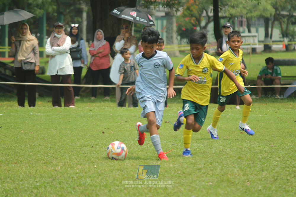 ijl u11 190426 asia football school vs maesa pararaider white