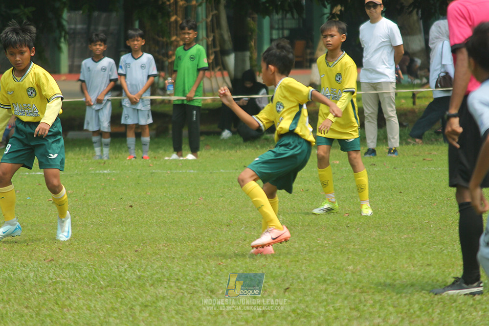 ijl u11 190426 asia football school vs maesa pararaider white