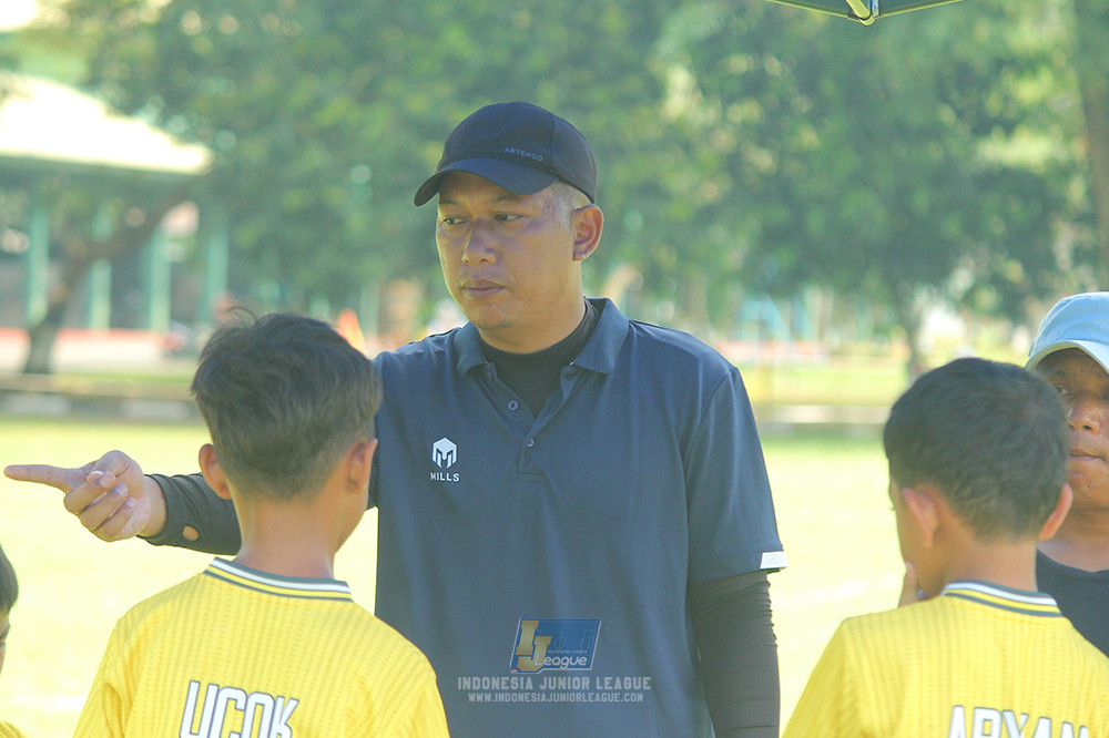 ijl u11 190426 asia football school vs maesa pararaider white