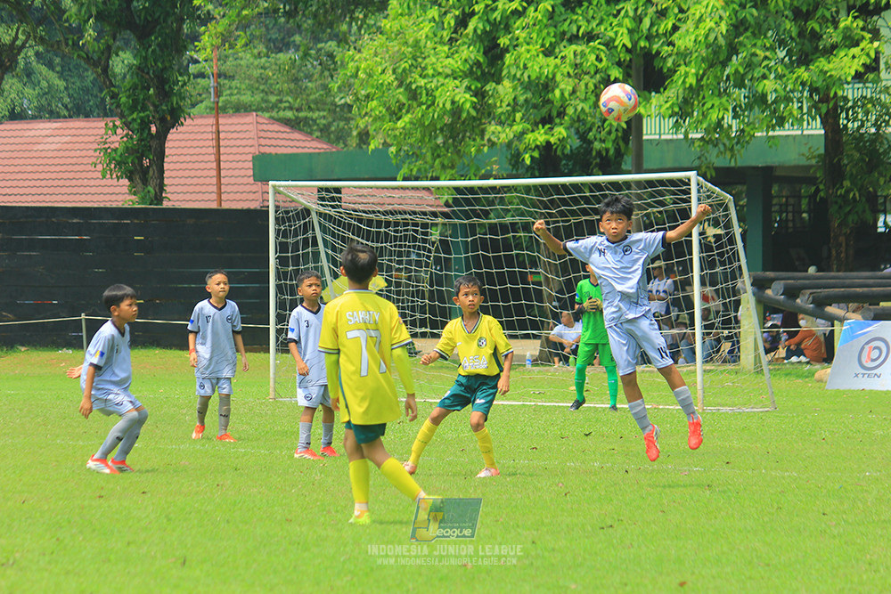 ijl u11 190426 asia football school vs maesa pararaider white