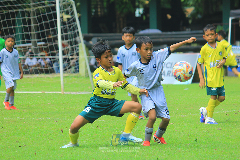 ijl u11 190426 asia football school vs maesa pararaider white