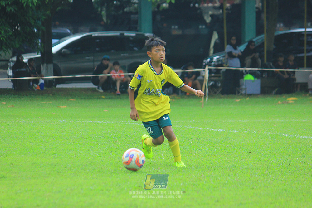 ijl u11 190426 maesa pararaider white vs binna banua fc