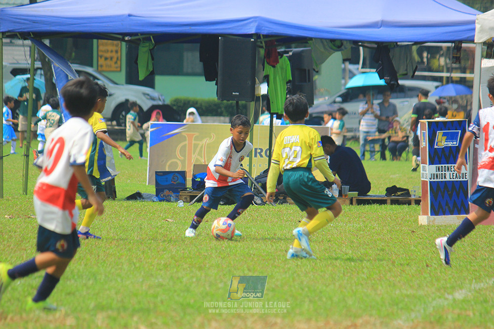 ijl u11 190426 maesa pararaider white vs binna banua fc