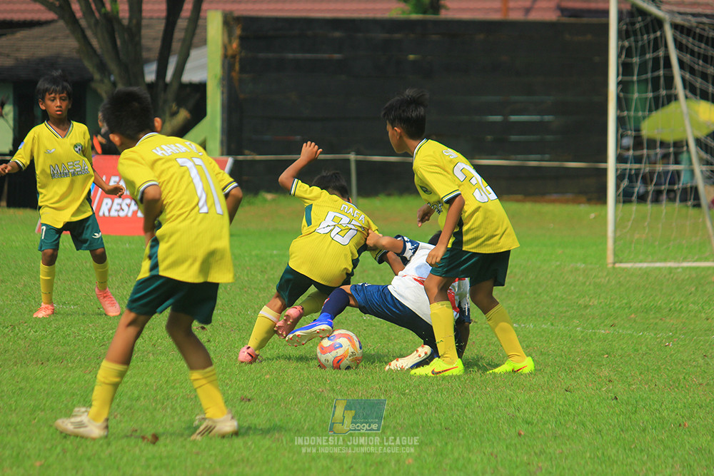 ijl u11 190426 maesa pararaider white vs binna banua fc