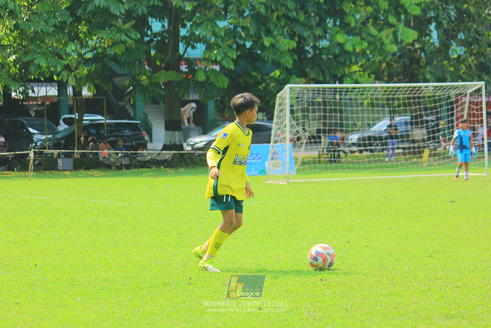 ijl u11 190426 maesa pararaider white vs binna banua fc