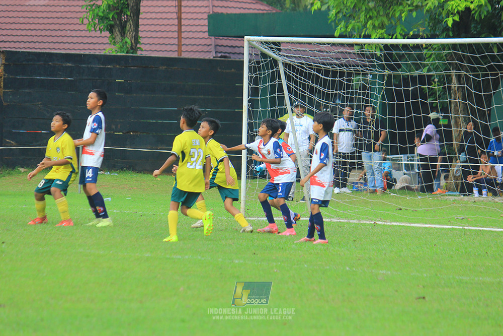 ijl u11 190426 maesa pararaider white vs binna banua fc