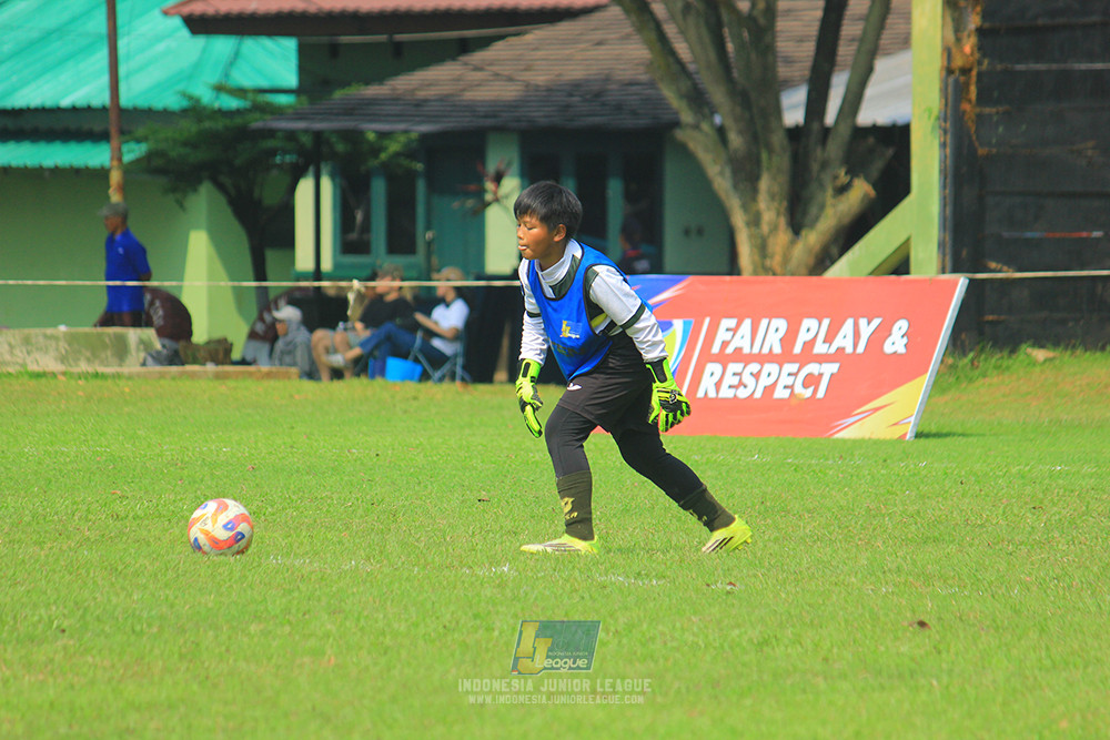 ijl u11 190426 maesa pararaider white vs binna banua fc