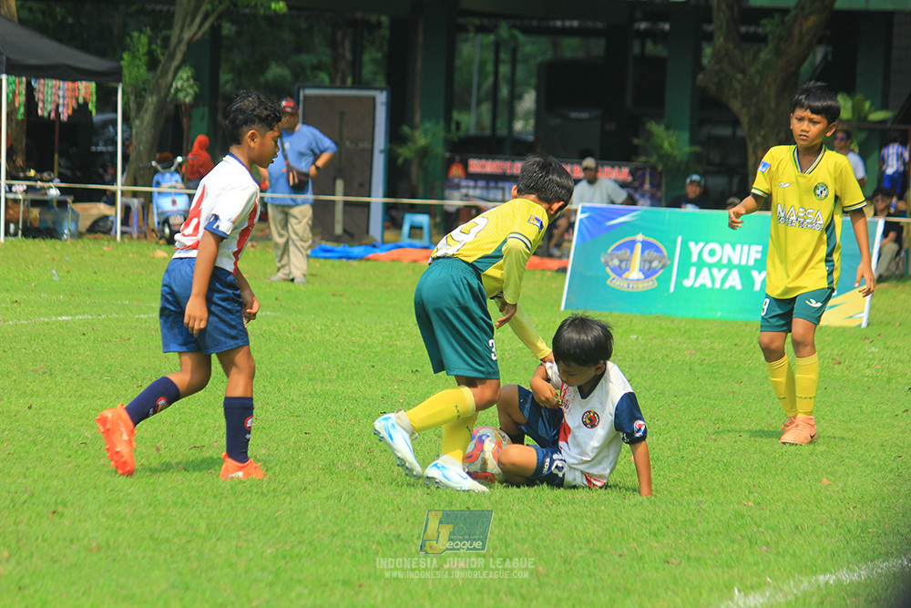 ijl u11 190426 maesa pararaider white vs binna banua fc