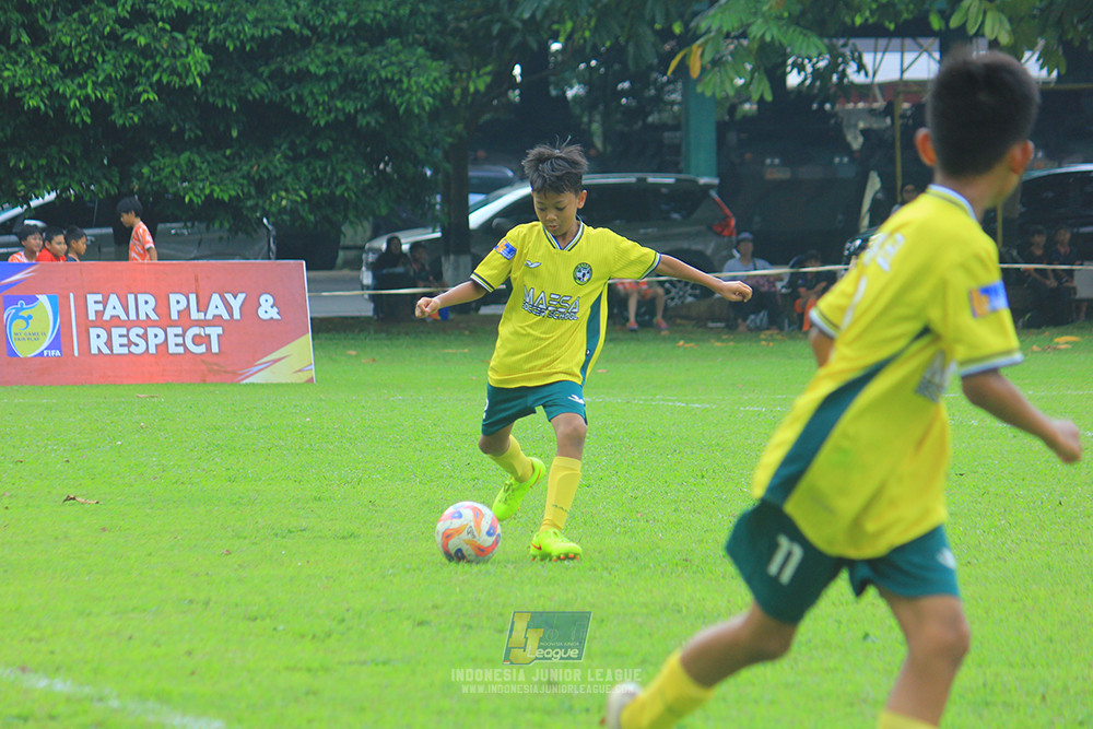 ijl u11 190426 maesa pararaider white vs binna banua fc