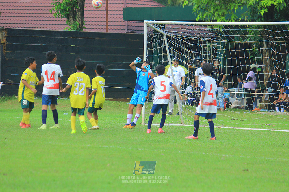 ijl u11 190426 maesa pararaider white vs binna banua fc