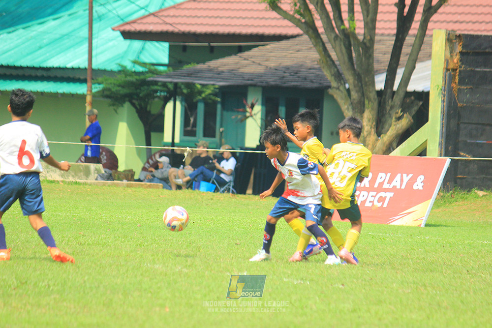 ijl u11 190426 maesa pararaider white vs binna banua fc