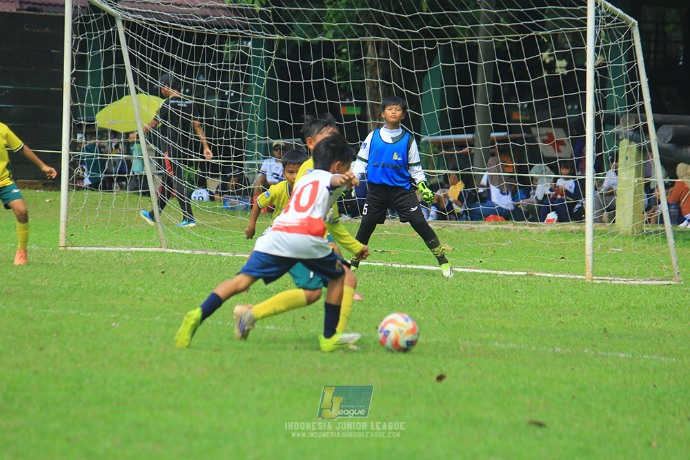 ijl u11 190426 maesa pararaider white vs binna banua fc