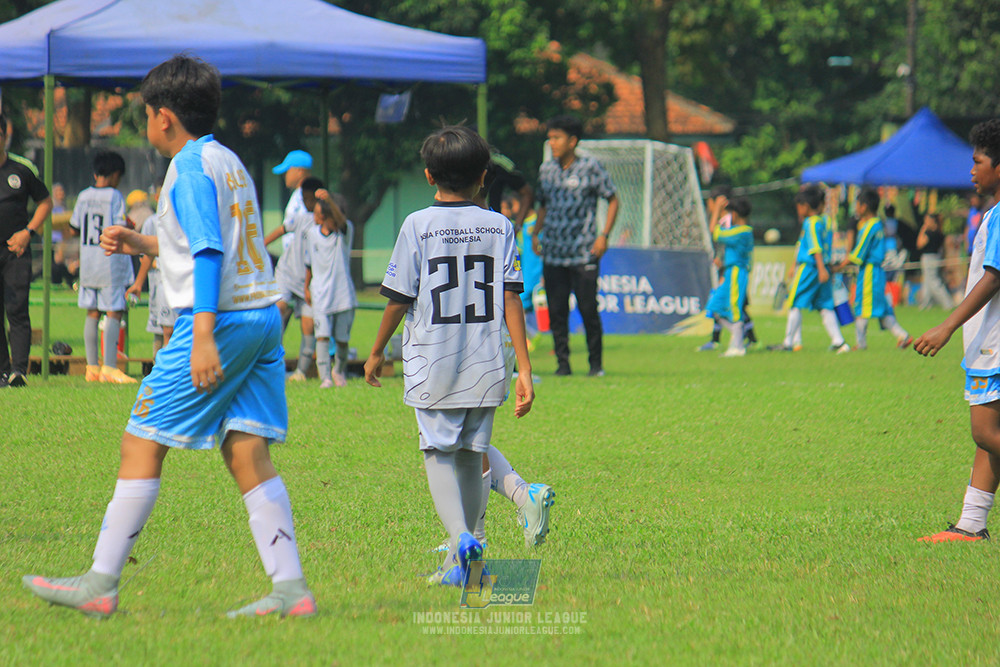 ijl u11 190426 proball football vs asia football school