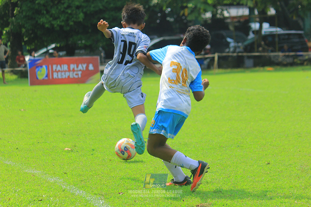 ijl u11 190426 proball football vs asia football school