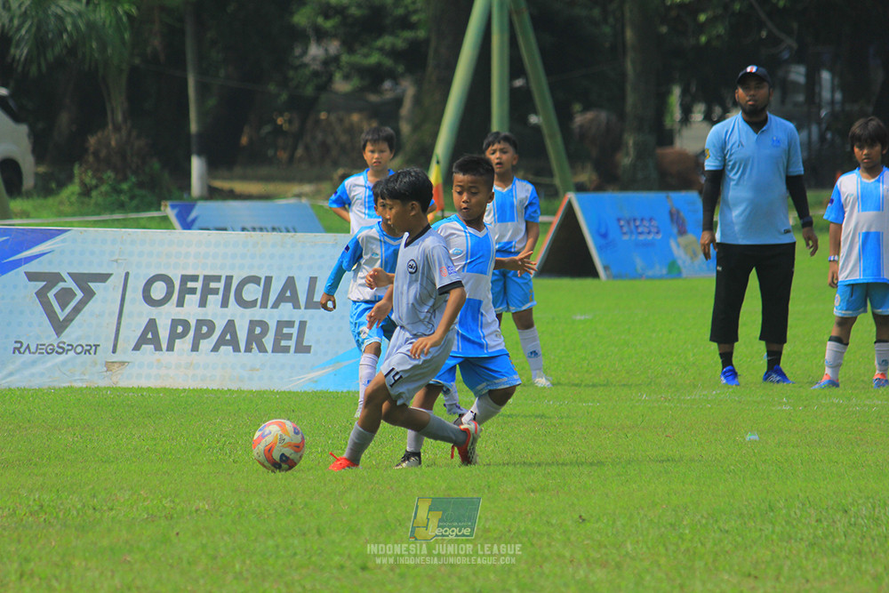 ijl u11 190426 proball football vs asia football school