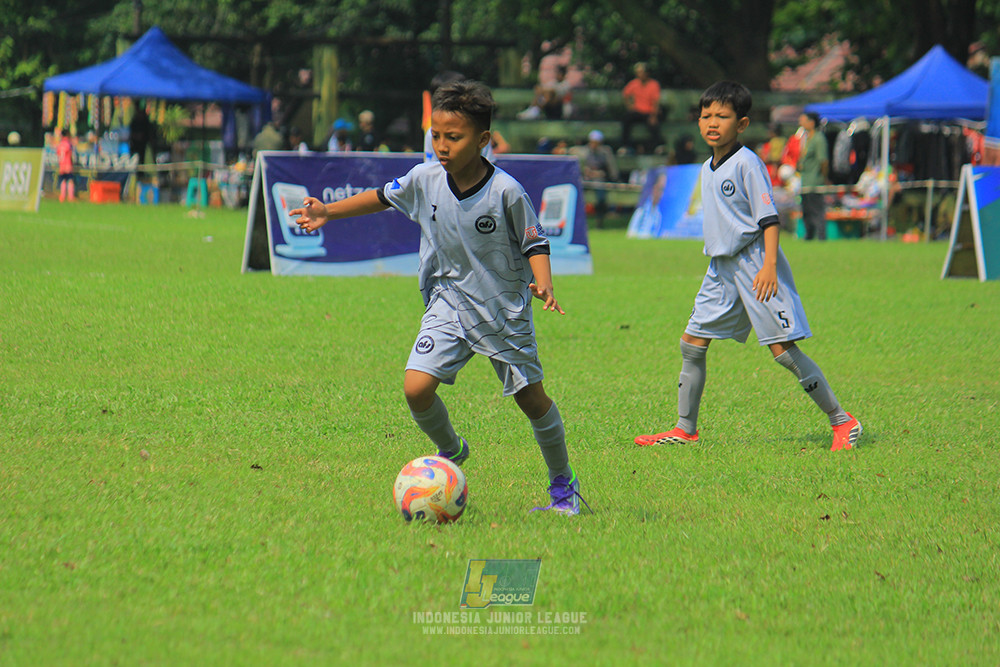 ijl u11 190426 proball football vs asia football school