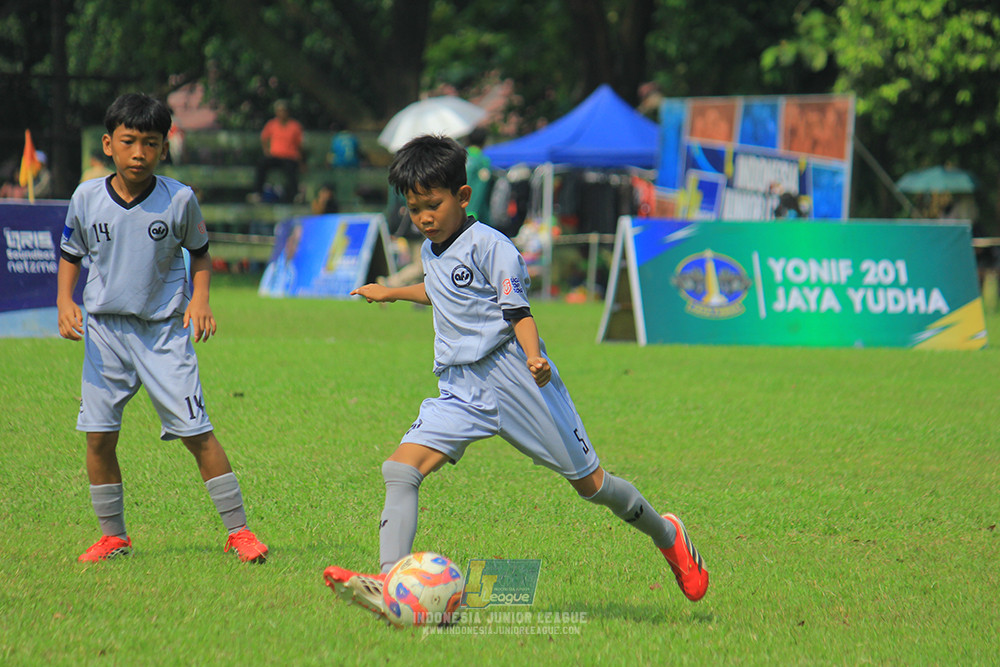 ijl u11 190426 proball football vs asia football school