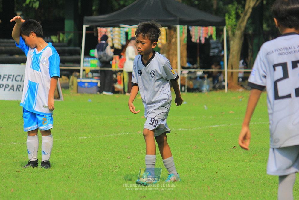 ijl u11 190426 proball football vs asia football school