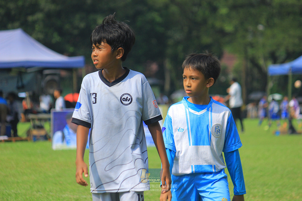 ijl u11 190426 proball football vs asia football school