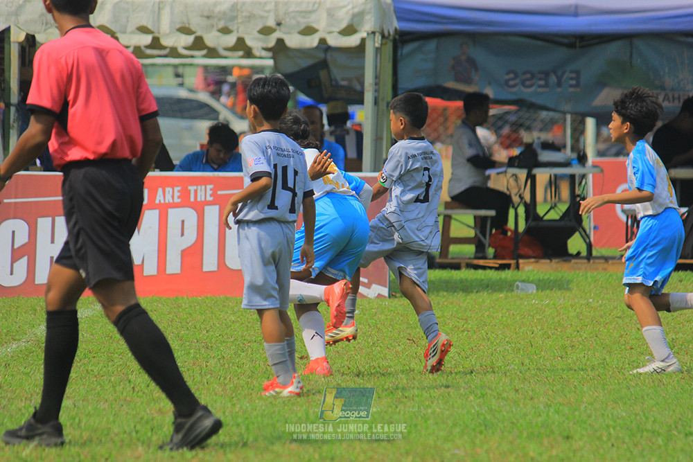 ijl u11 190426 proball football vs asia football school