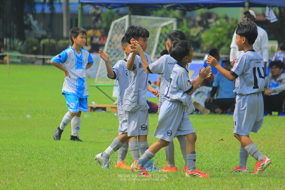 ijl u11 190426 proball football vs asia football school